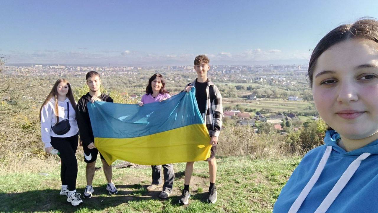 ЗОЛОТАВА ОСІНЬ